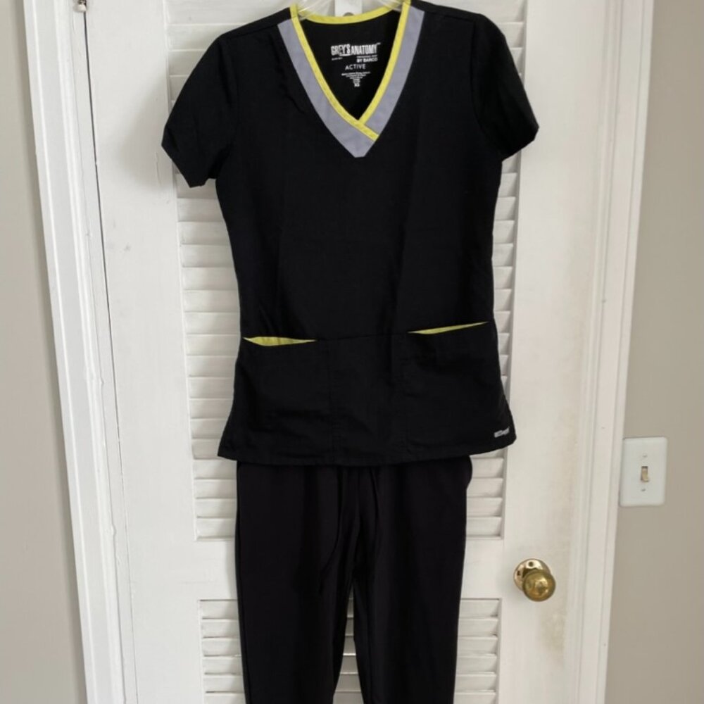Women's Grey's Anatomy Scrubs XS